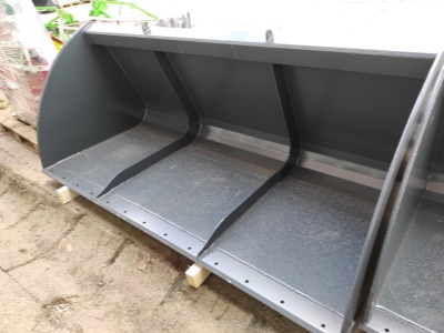 Velkoobjemová lžíce LO SNR 2600 Merlo