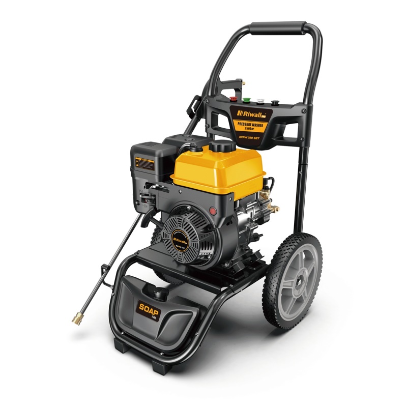 Riwall PRO RPPW 250 SET - benzínová tlaková myčka 250 barů s příslušenstvím