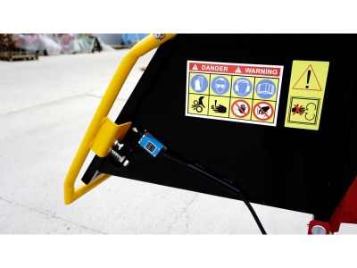 Traktorový špalíkovač PTO Model RP-120 Remet + Pásový dopravník 2,3m