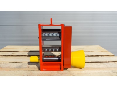 Řezací mechanismus - Model M-80 (průměr větve 8 cm)