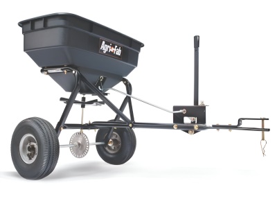 AgriFab Přívěsné rozmetadlo 50 kg