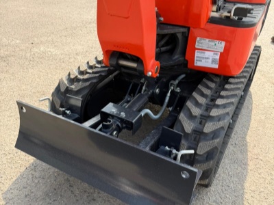Minibagr Kubota K008-5