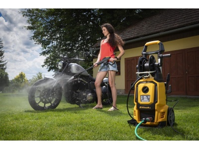 Riwall PRO REPW 180 RC SET - elektrická tlaková myčka 180 barů s dálkovým ovládáním a příslušenstvím