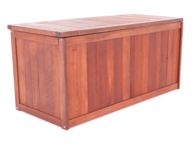 Box VICTORIA