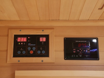 DeLuxe 2222 Carbon BT