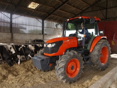 Kubota M 9540