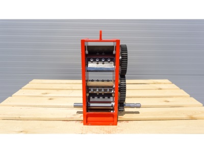 Řezací mechanismus - Model M-120 (průměr větve 12 cm)