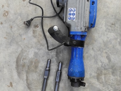 Bourací kladivo Scheppach  AB1700