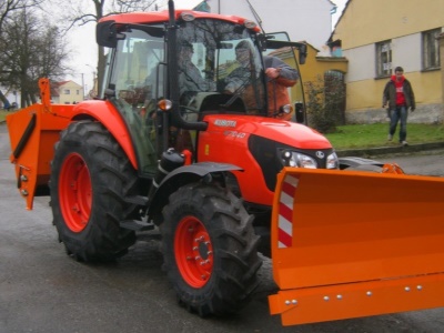 Kubota M 6040