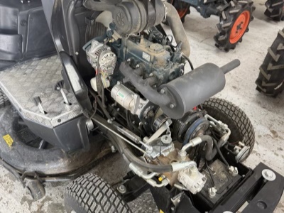 Travní traktor SECO  MP 122 D