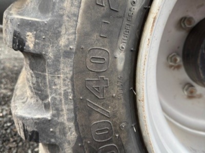 Teleskopický nakladač Giant V761T 