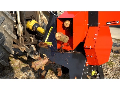 Špalíkovač za traktor PTO Model R-150 Remet