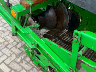 Bramborový kombajn Wuhlmaus 1611C