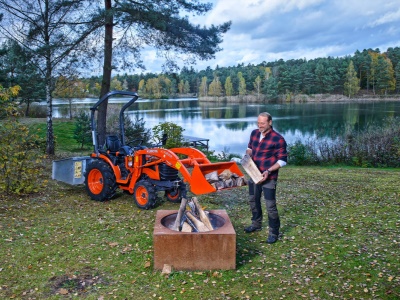 Čelní nakladač LA805EC