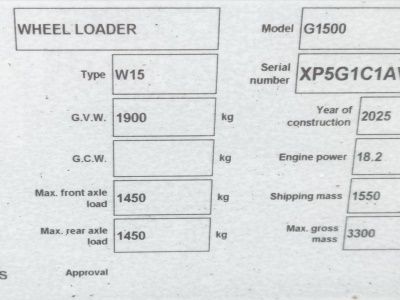 Kloubový nakladač GiANT G 1500