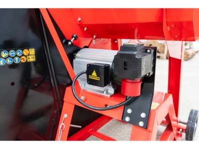 Kyvadlová vyklápěcí pila PW-700