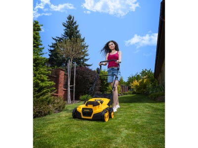 Riwall PRO RAV 3820i - aku travní provzdušňovač 2x20 V (bez baterie a nabíječky)