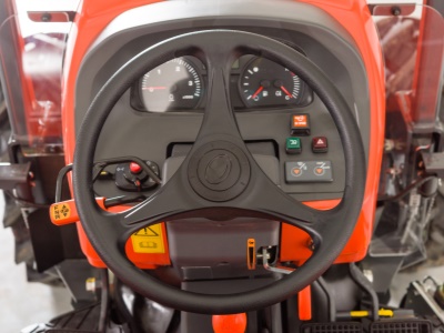 Zemědělský traktor Kubota M 6040 DTN Narrow