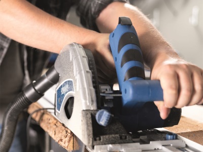 Scheppach PL 55 ponorná pila + 2x vodící lišta 700mm + ochrana proti překlopení + spojka lišt