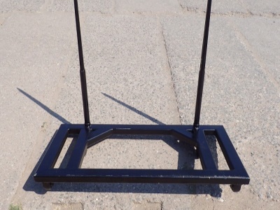 ÚCHYT SE ŠPICEMI (závěs EURO nebo AVANT)