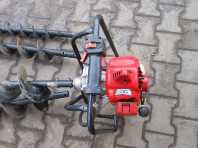 BLUE BIRD NEA 52 - zemní vrták 