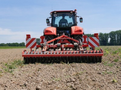 Podmítač Kubota CU1000