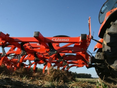 Podmítač Kubota CU3001