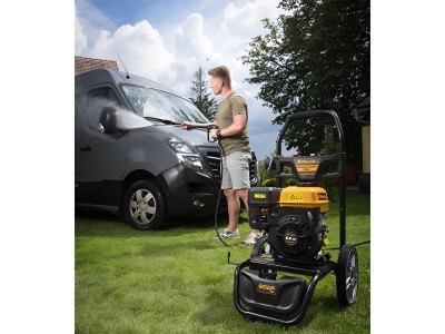 Riwall PRO RPPW 250 SET - benzínová tlaková myčka 250 barů s příslušenstvím