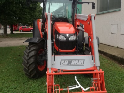 Traktor Kubota M9960