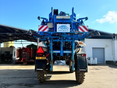 Samojízdný postřikovač AGRIO DINO 6600