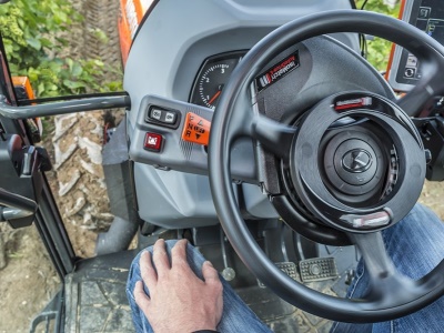 Zemědělský traktor Kubota M5101N Cab