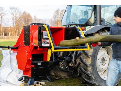 Špalíkovač za traktor PTO - Model RP-200 BIG BAG