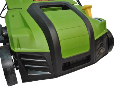 Elektrický vertikutátor Procraft PSC400