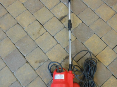 Zahradní sudové čerpadlo - HECHT 3350 