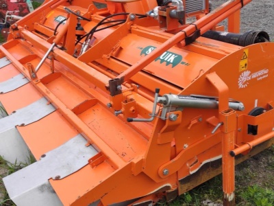 Půdní fréza Struik 4RF 310