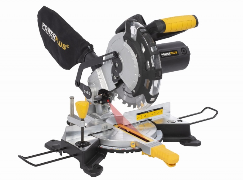 POWX07555 - Pokosová pila 1 700W / 210mm