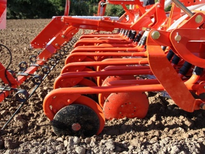 Secí stroj Kubota SD2000M