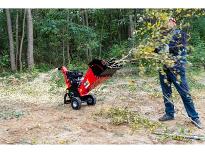 Bubnový štěpkovač se spalovacím motorem RB-50 Remet (7 HP)