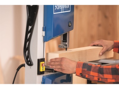 Scheppach HBS 261 - pásová pila