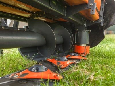 Žací stroj Kubota DM4000