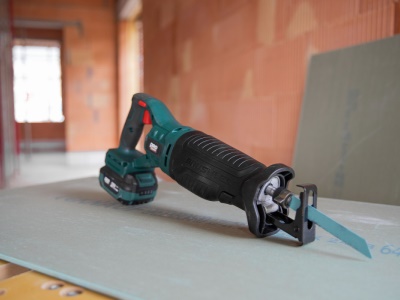 POWPB30400 - Aku ocasová pila 20V (bez AKU)