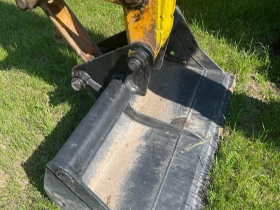 Nakladač JCB 2CX-DX