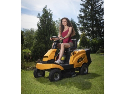 Riwall PRO RMR 62 TRD - travní rider 62 cm se zadním výhozem a mechanickou převodovkou