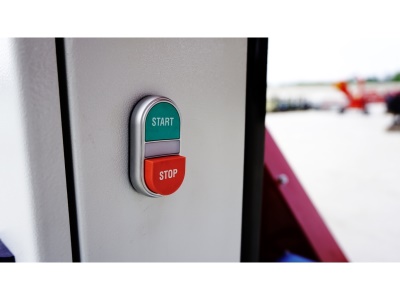Špalíkovač s elektrickým pohonem Model RPE-120 Remet (11 kW) + Podvozek pro ruční přepravu