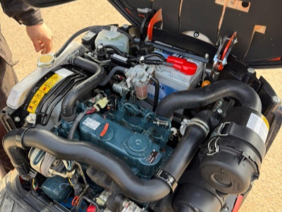 Minibagr Kubota K008-5