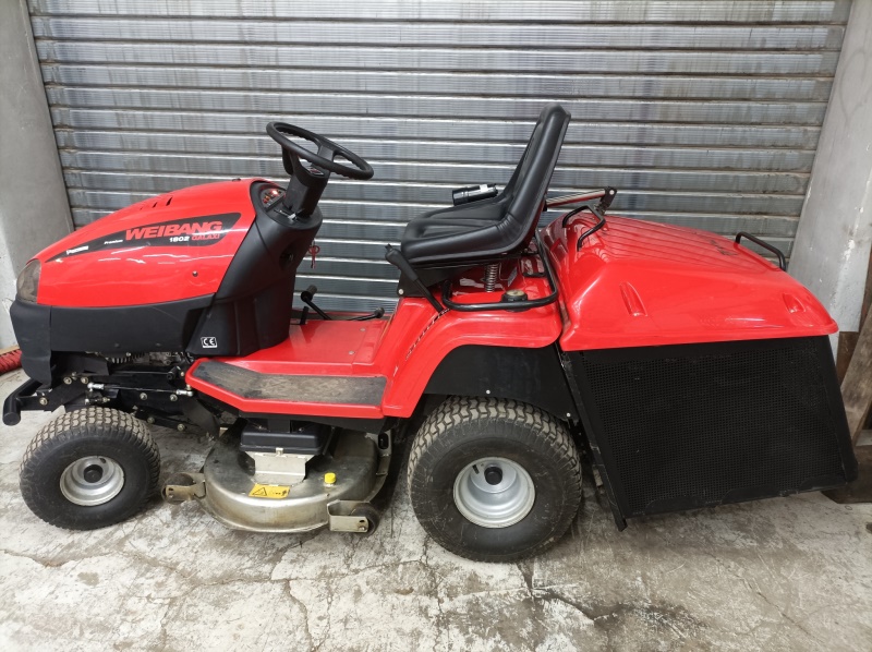 Zahradní traktor WEIBANG WB 1802 GALAXI Premium 