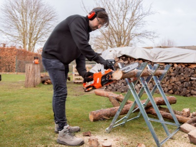 POWDPG7570 - AKU řetězová pila 20V LI-ION 300mm (bez baterie)