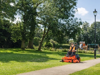 Elektrická sekačka Kubota ZE-481