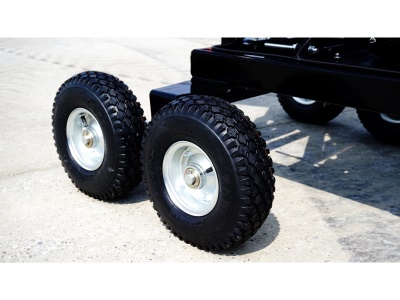 Špalíkovač se spalovacím motorem Model RPS-120 Remet (27 HP) + Terénní podvozek