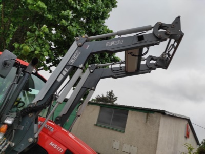 Traktor KUBOTA M5111